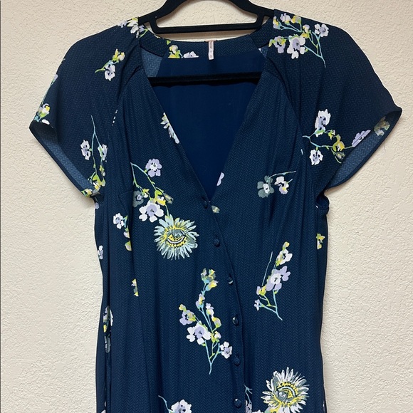 Free People Lost In You Floral Midi Dress In Blue size Small - Picture 4 of 4